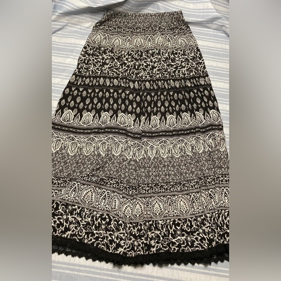 Westport Dresses & Skirts - 💛TODAY***$15***Westport black and white paisley maxi skirt.